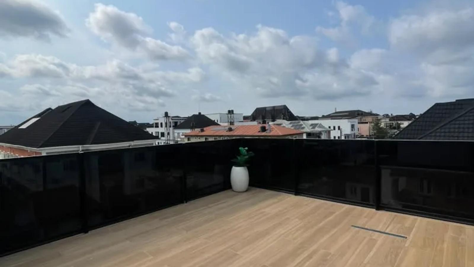 4 Bedroom Fully Detached Duplex