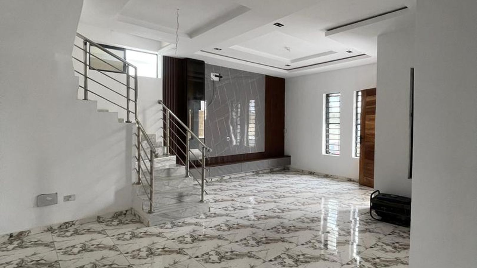 4 Bedroom Fully Detached Duplex