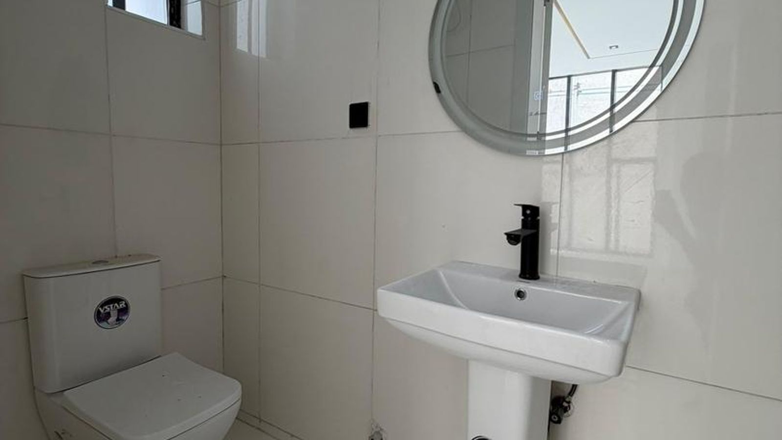 4 Bedroom Semi Detached Duplex
