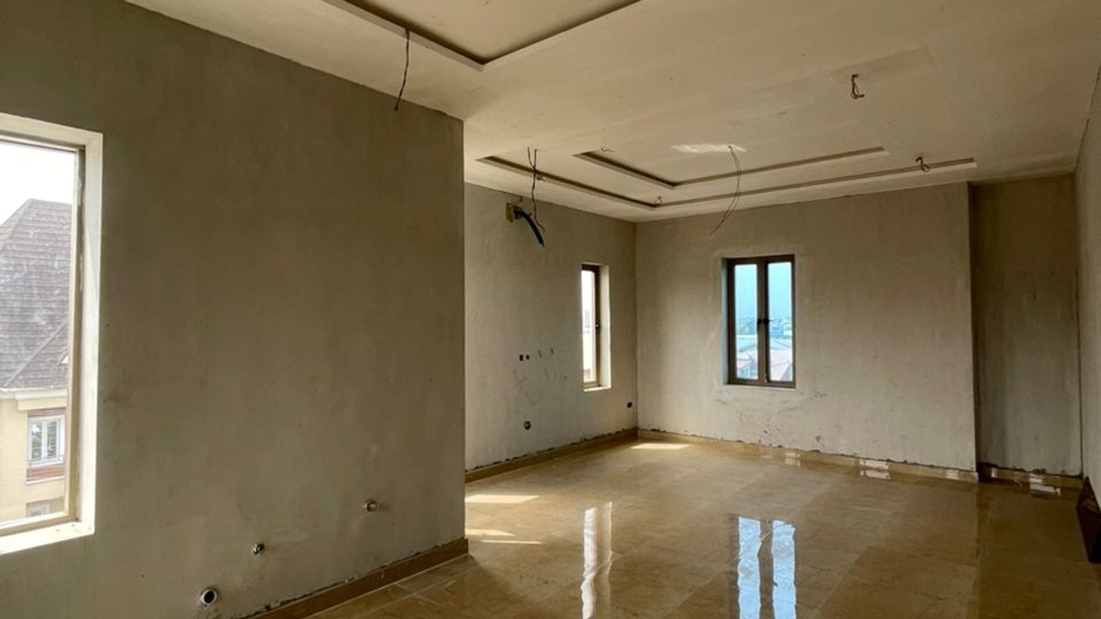 5 Bedroom Fully Detached Duplex