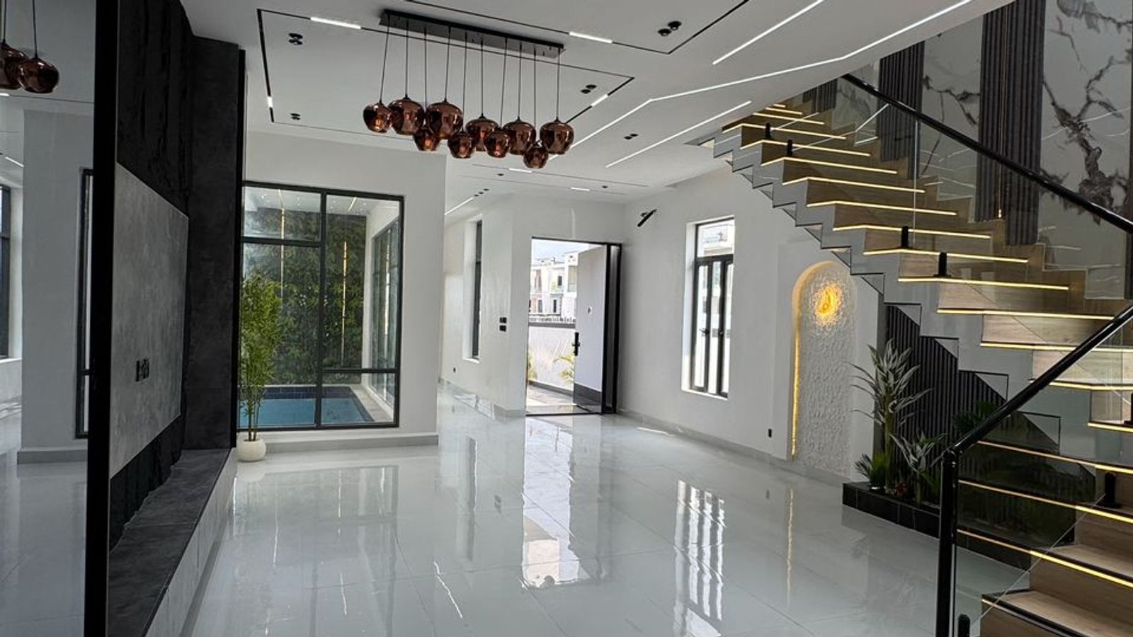 5 Bedroom Fully Detached Duplex