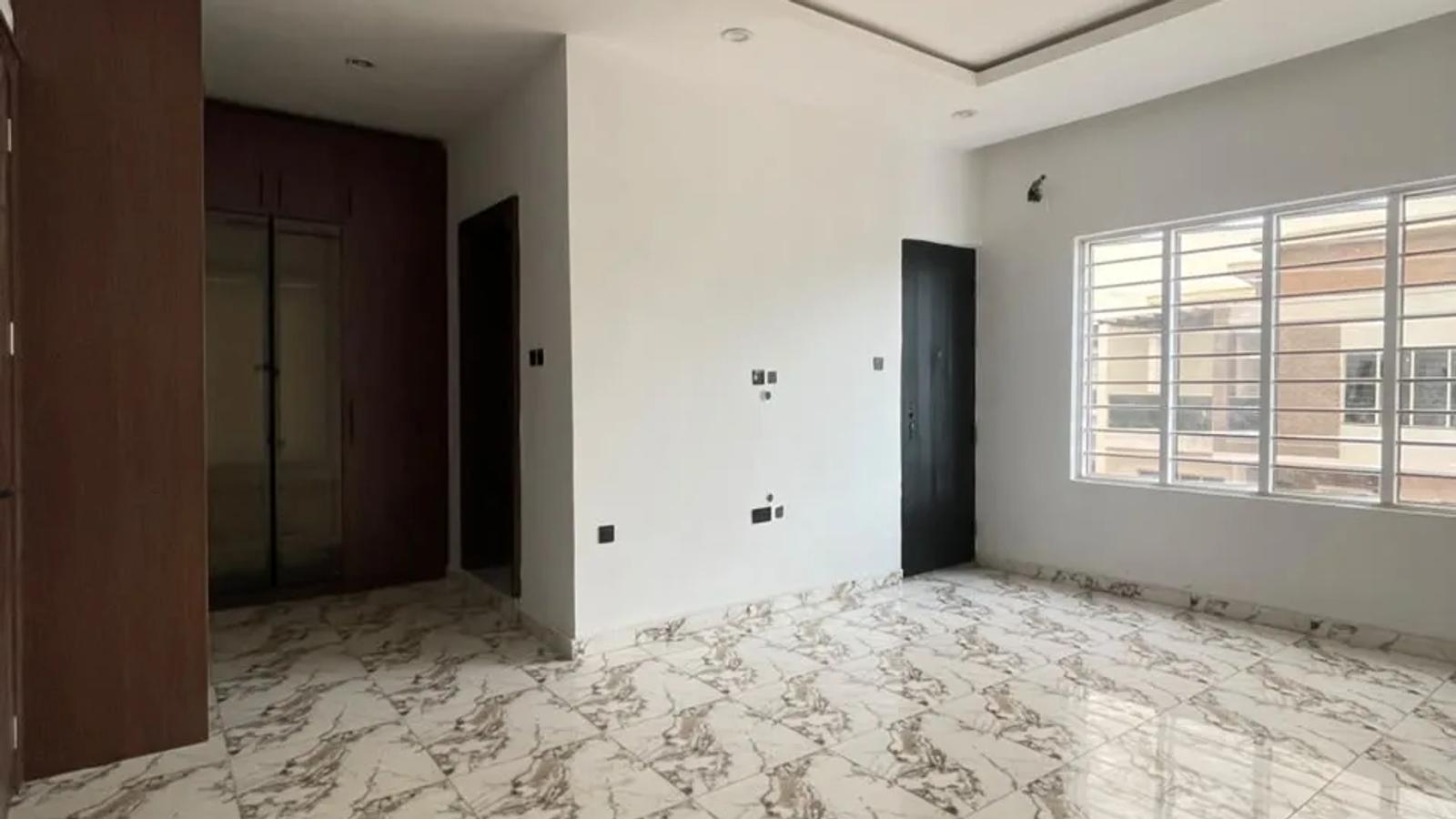 4 Bedroom Semi Detached Duplex