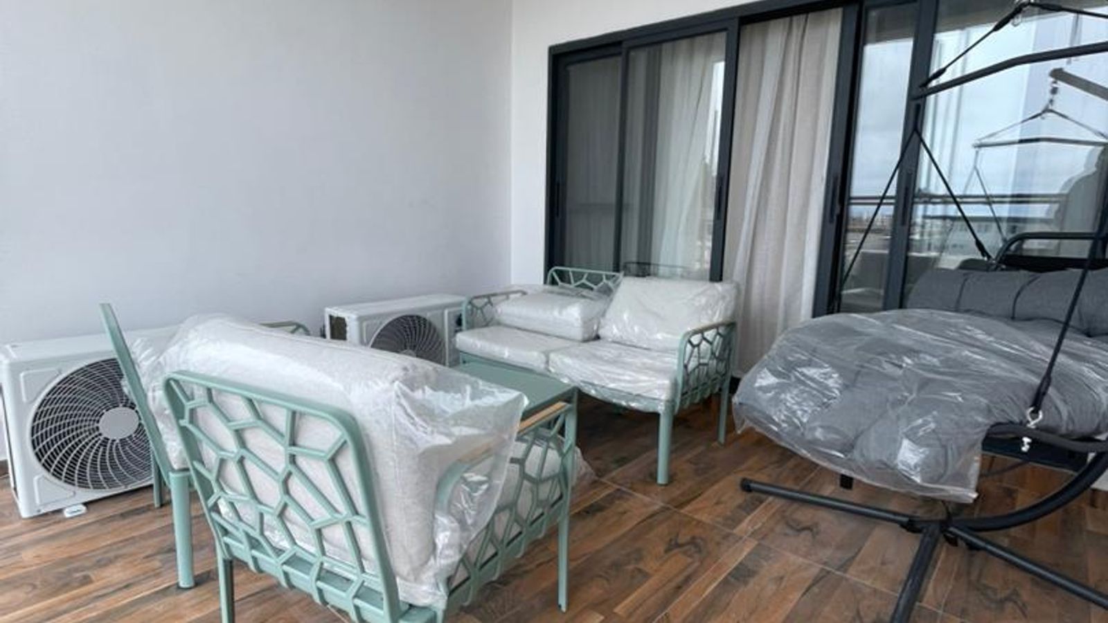 2 &3 Bedroom Apartment