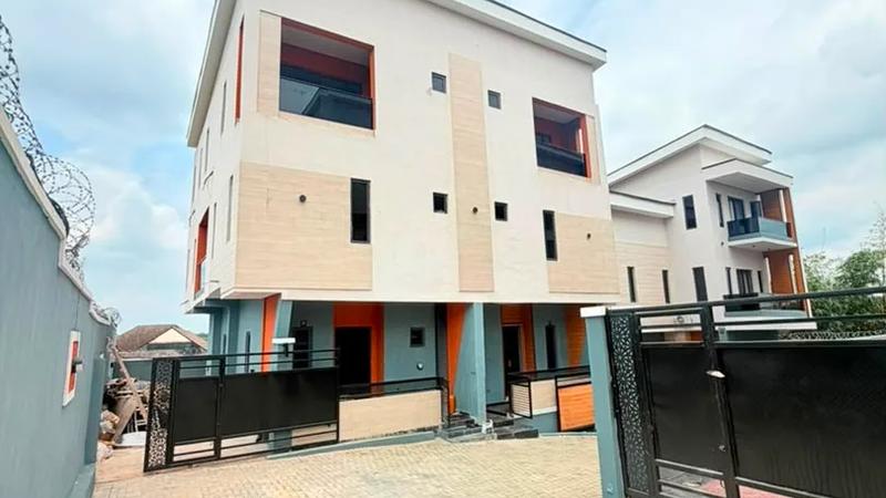 4 Bedroom Semi Detached Duplex