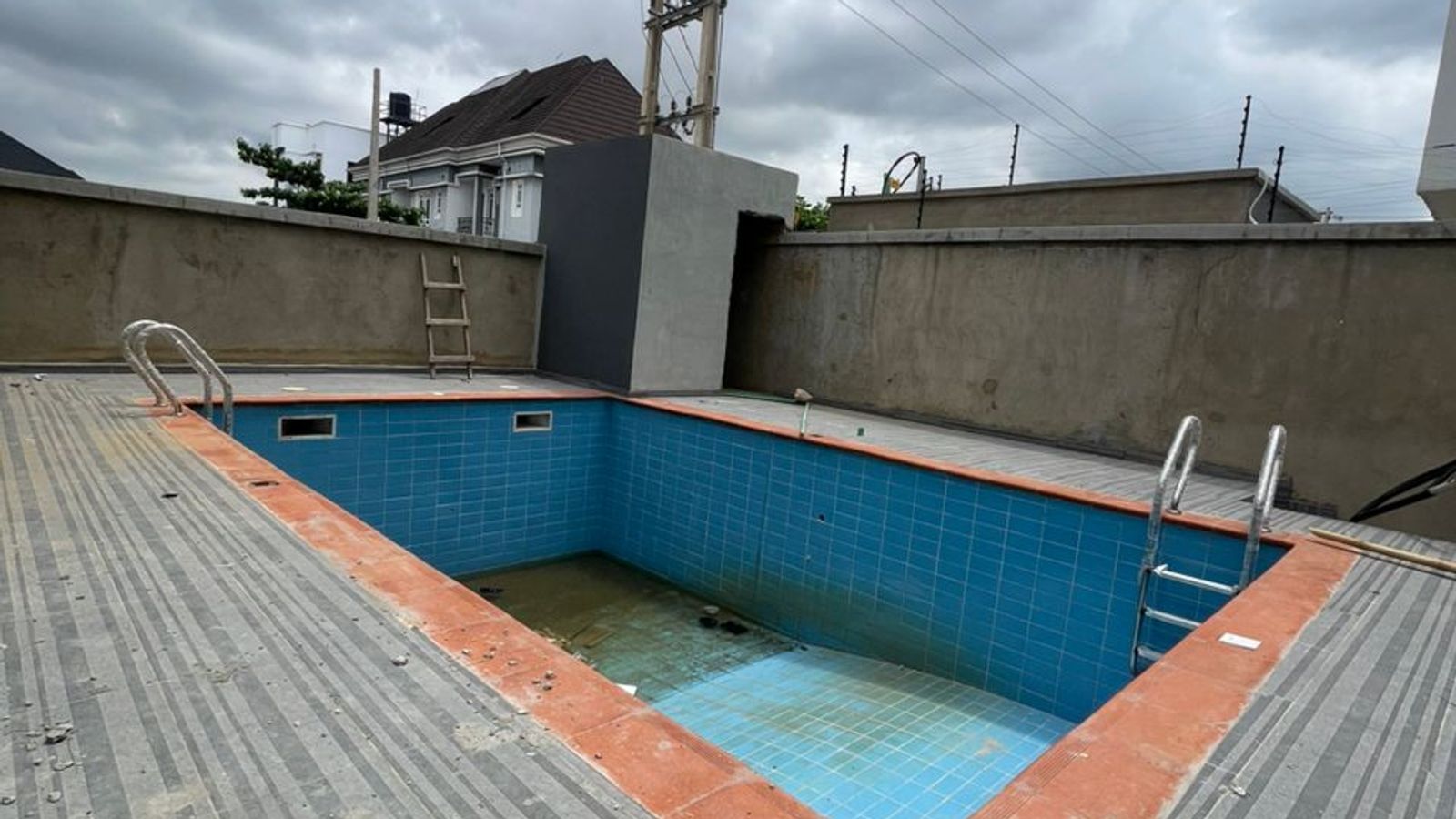 4 Bedroom Terrace Duplex