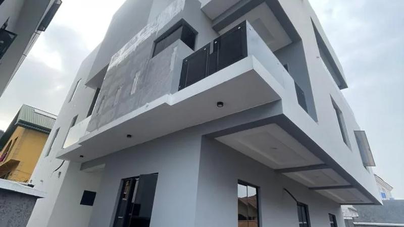 5 Bedroom Fully Detached Duplex