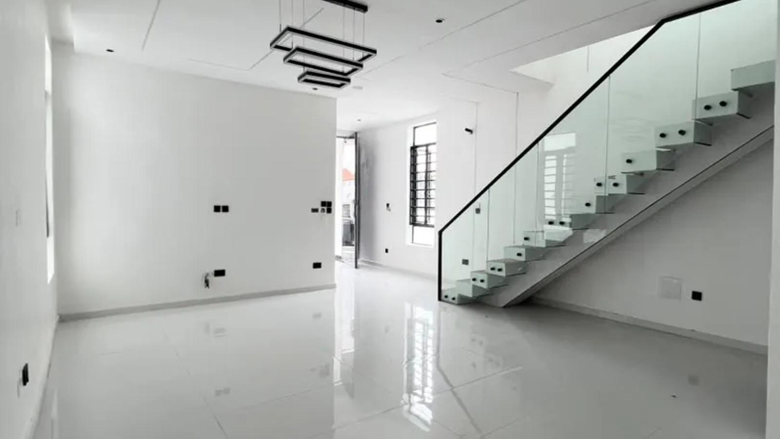 4 Bedroom Fully Detached Duplex