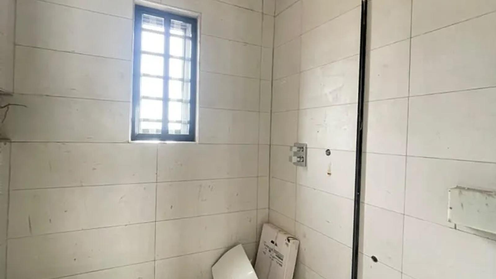 4 Bedroom Fully Detached Duplex