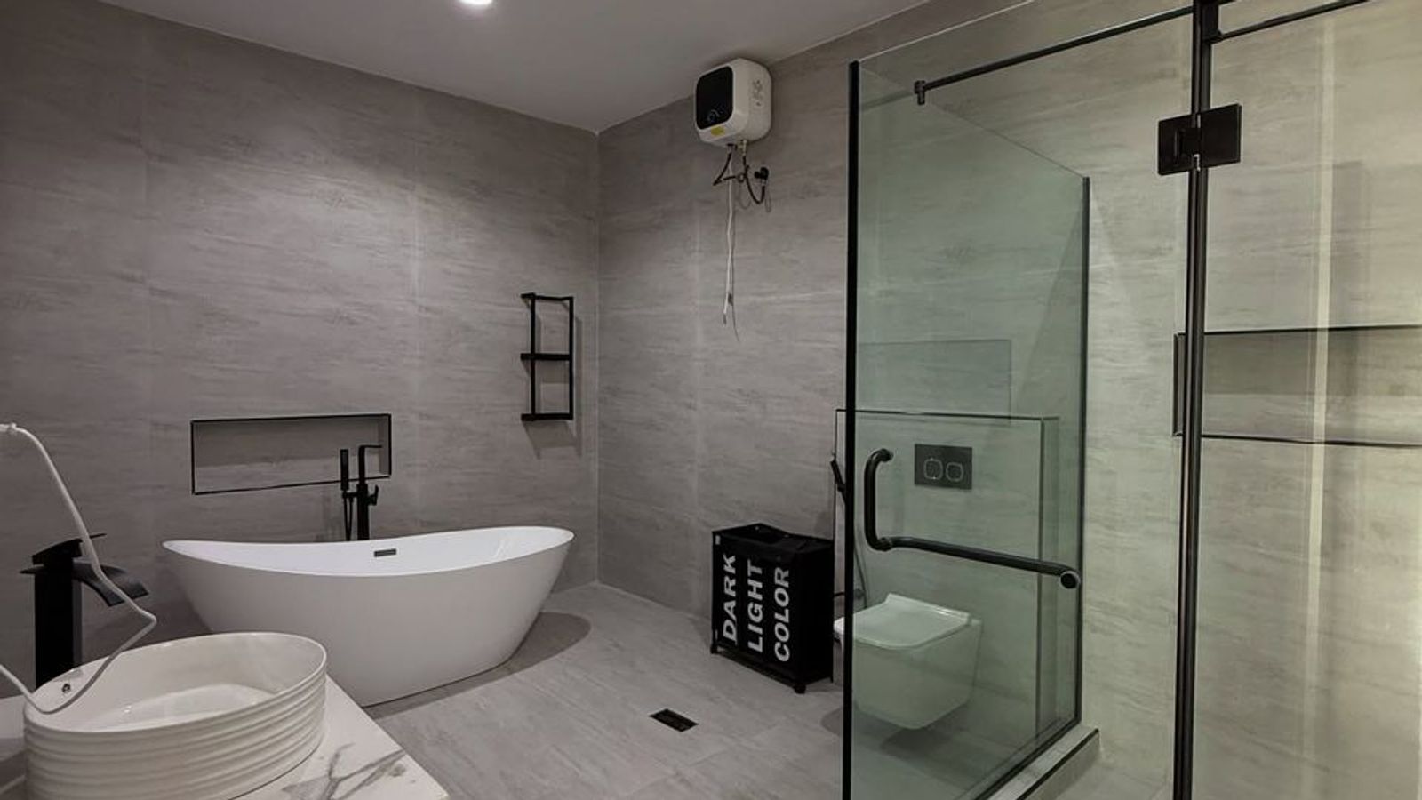 5 Bedroom Fully Detached Terrace Duplex