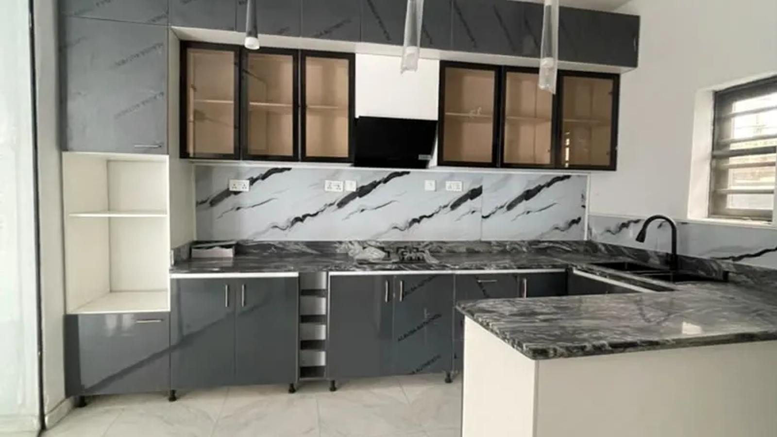 4 Bedroom Fully Detached Duplex