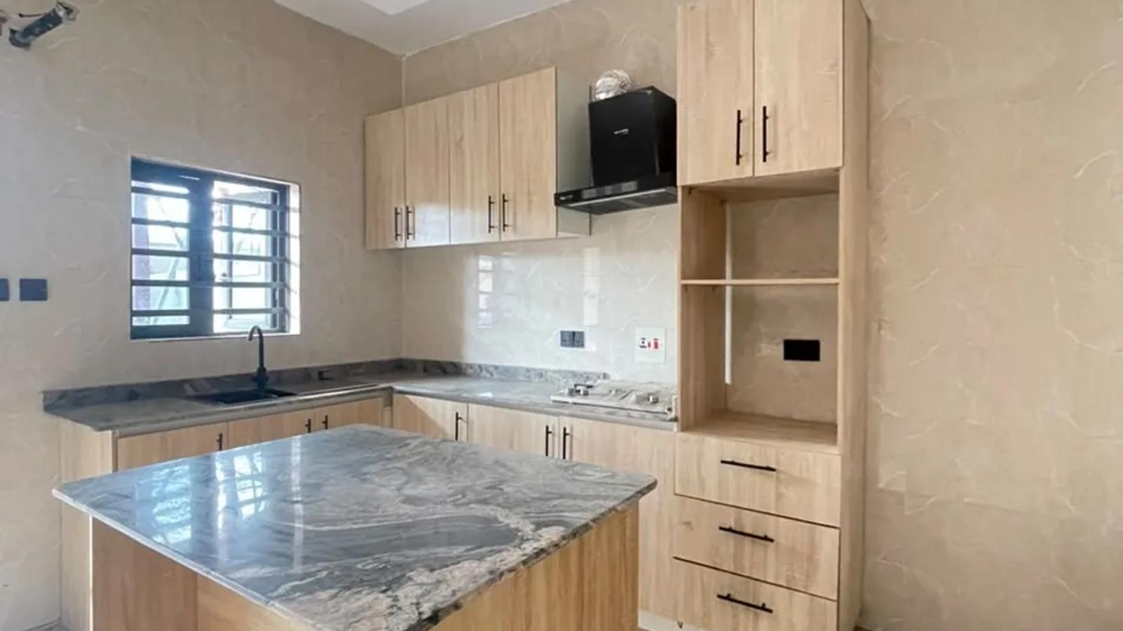 4 BEDROOM TERRACE DUPLEX WITH STUDY ROOM