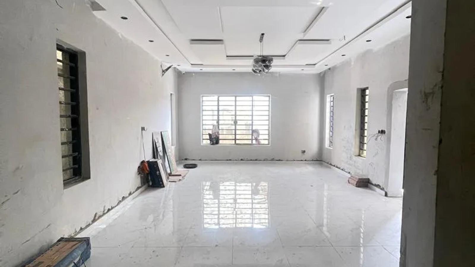 5 Bedroom Fully Detached Duplex