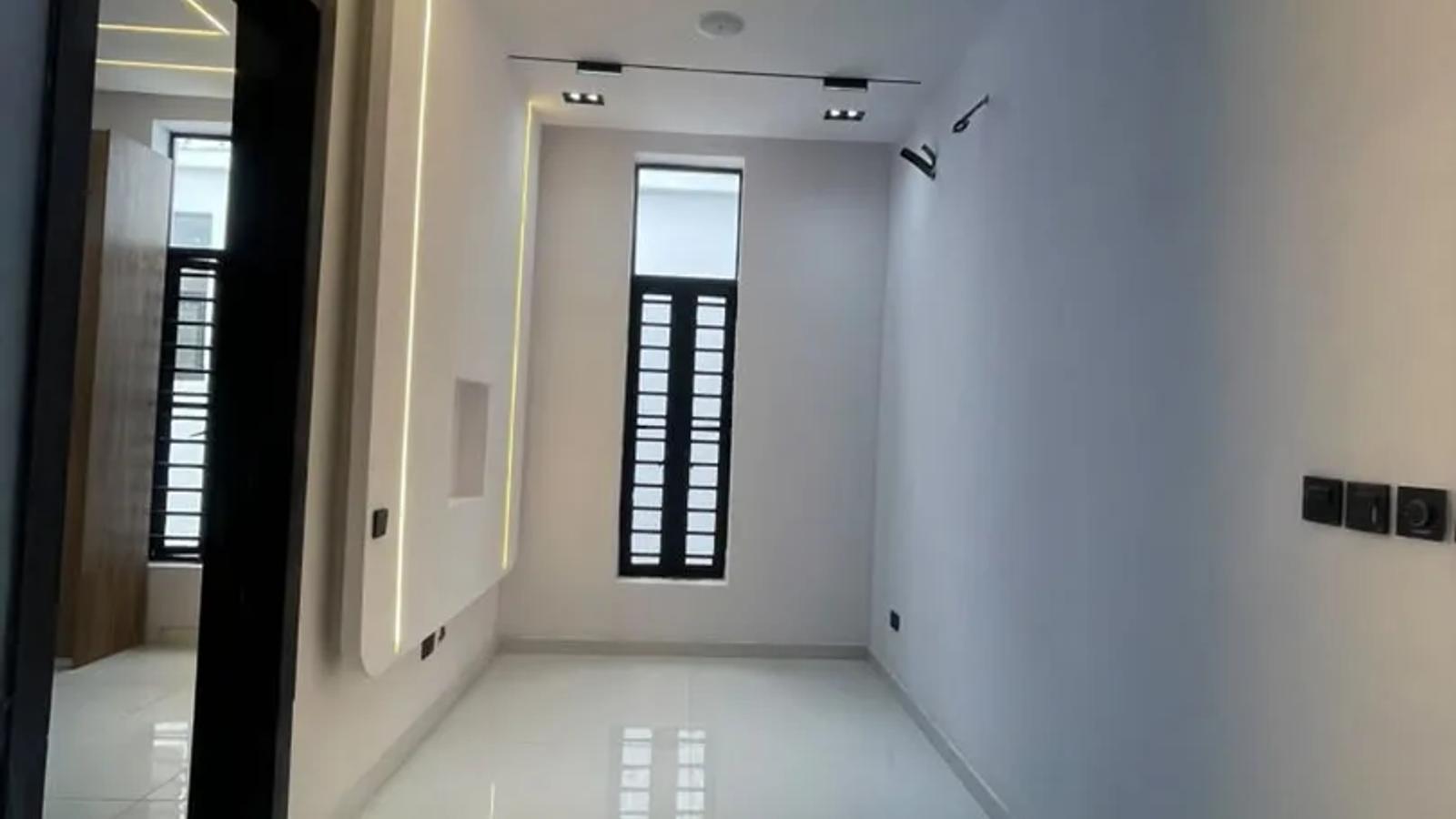4 Bedroom Semi Detached Duplex