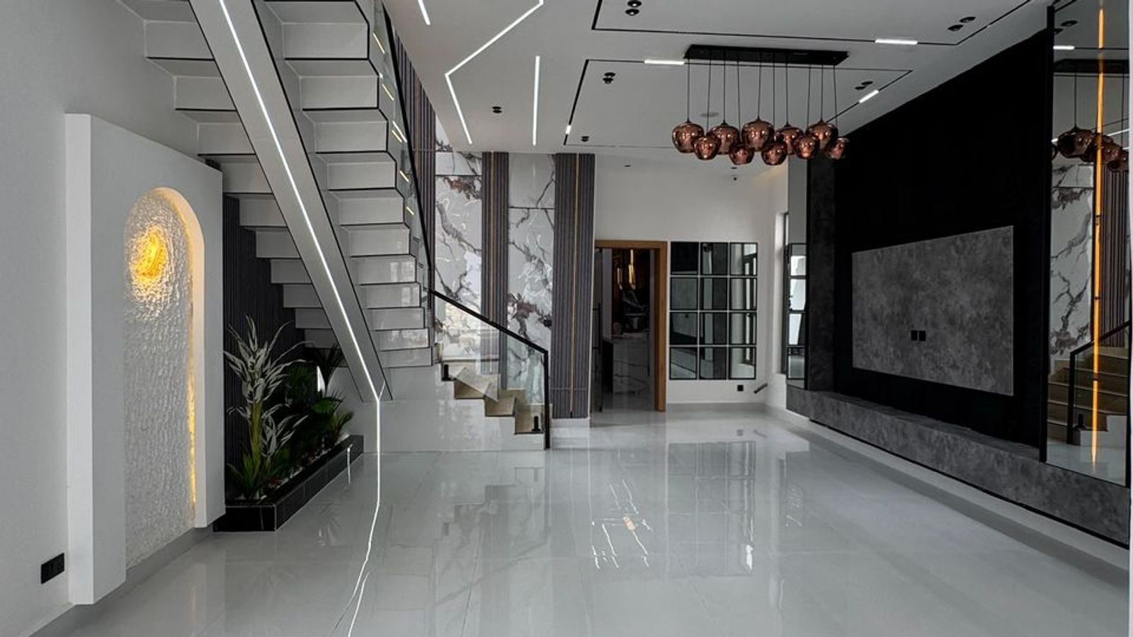 5 Bedroom Fully Detached Duplex
