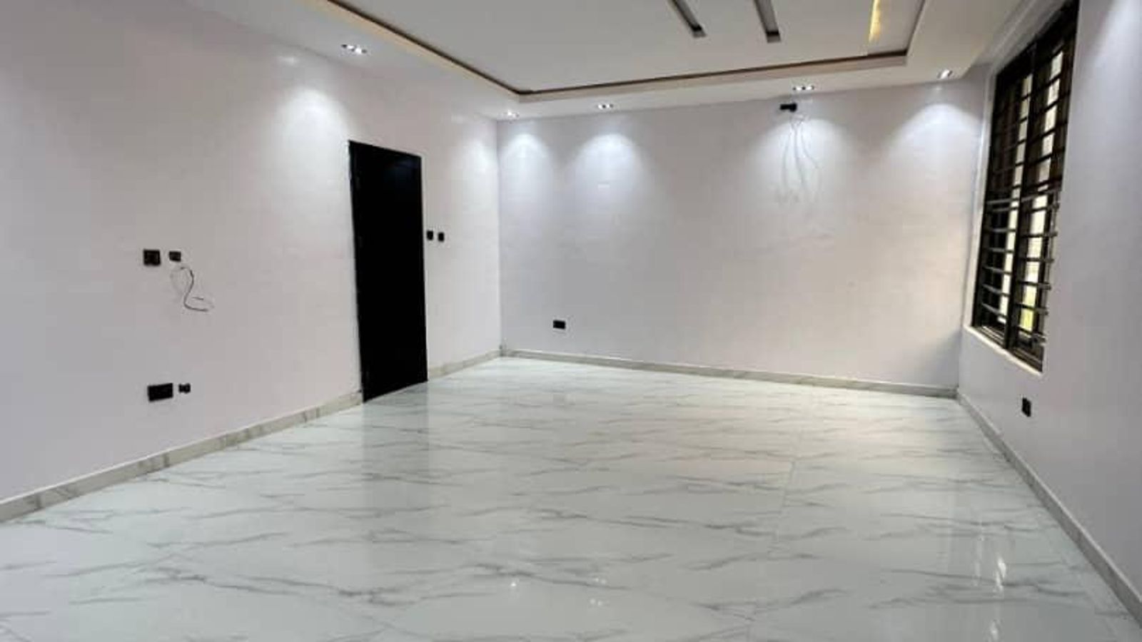 5 Bedroom Fully Detached Terrace Duplex