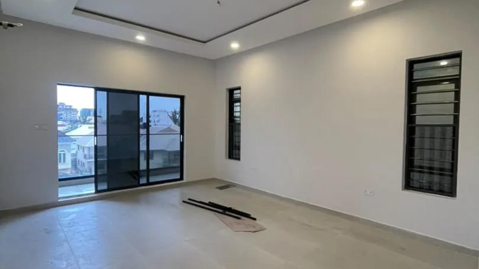 4 Bedroom Semi Detached Duplex