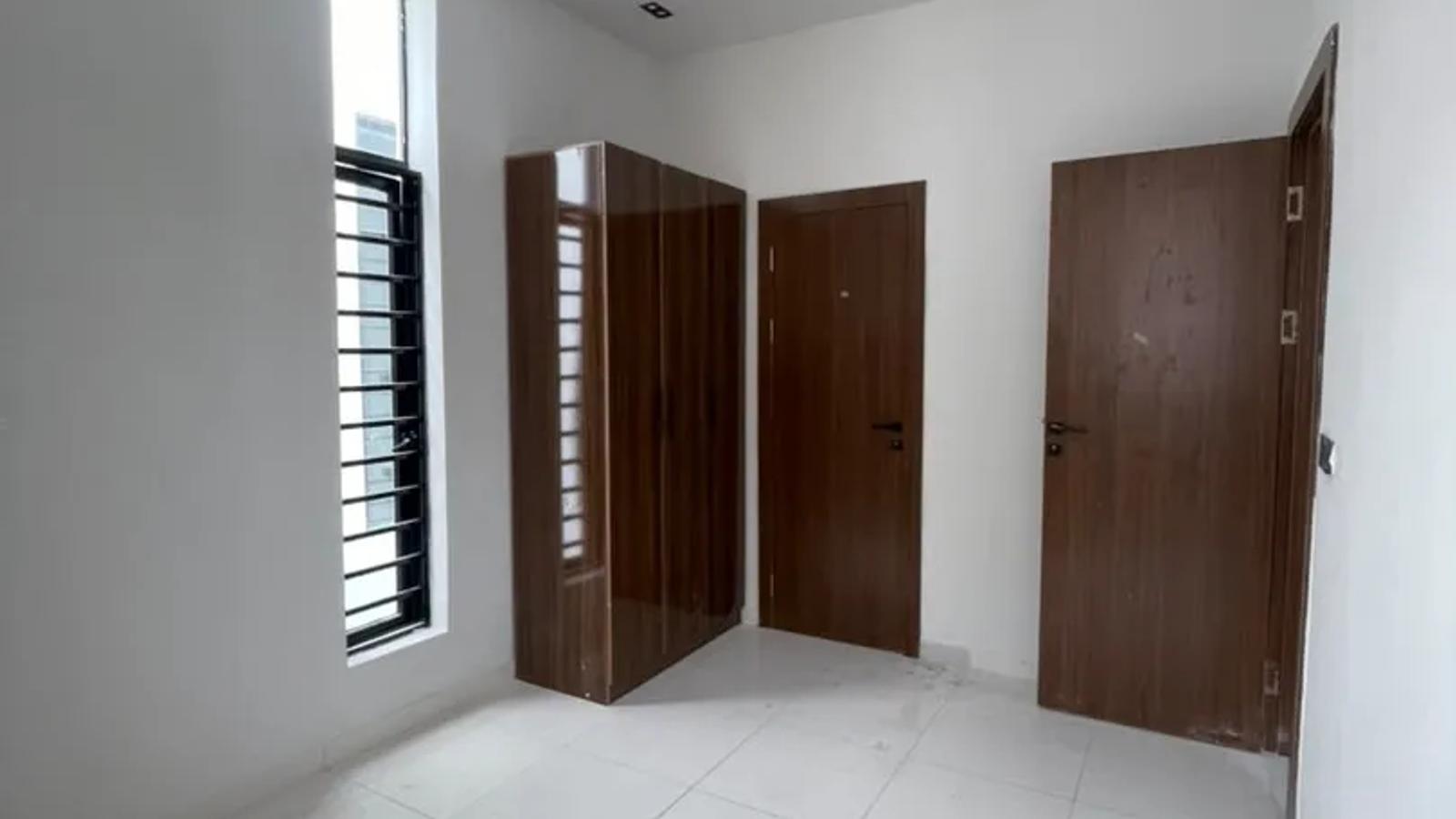 4 Bedroom Semi Detached Duplex
