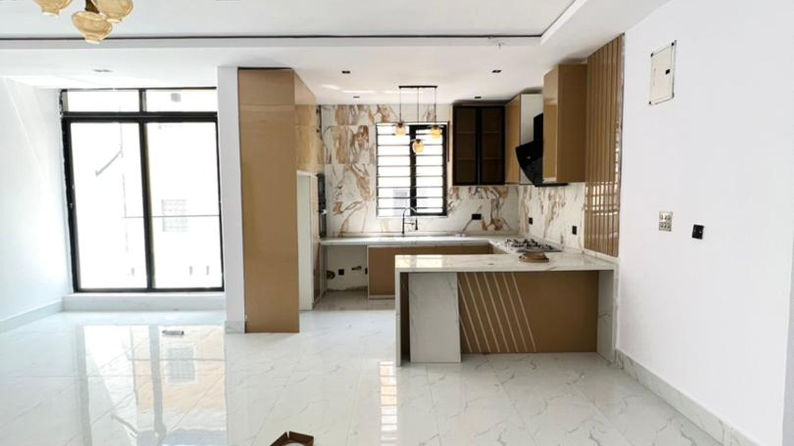 2 Bedroom Apartment
