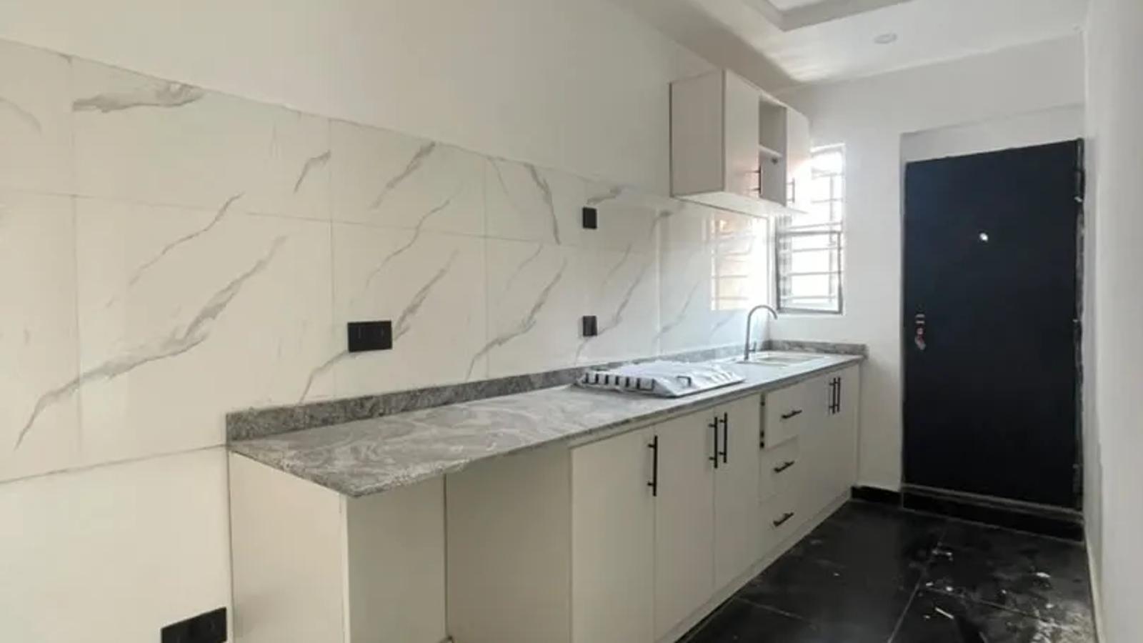 2 BEDROOM APARTMENT