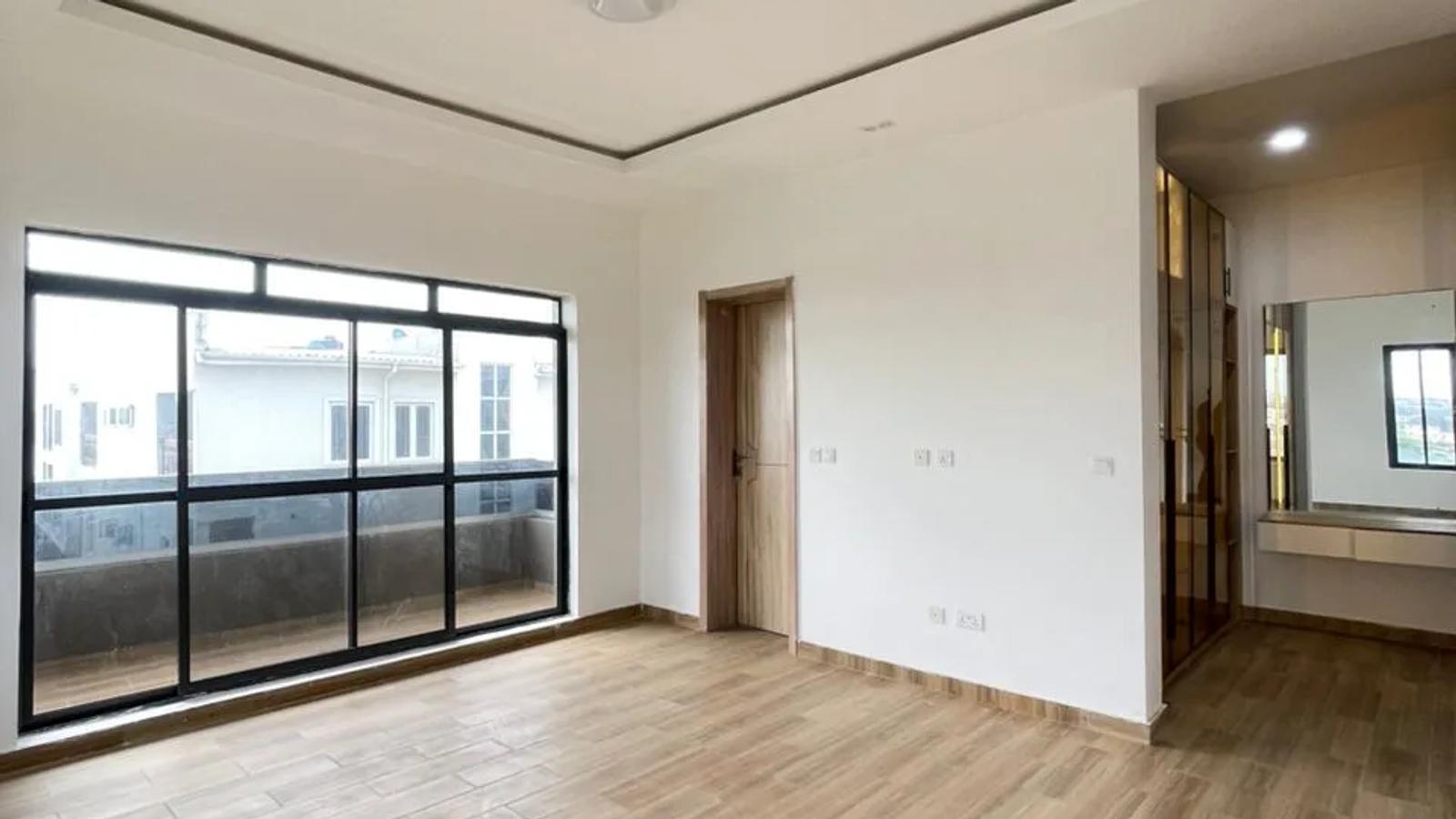 4 Bedroom Semi Detached Duplex