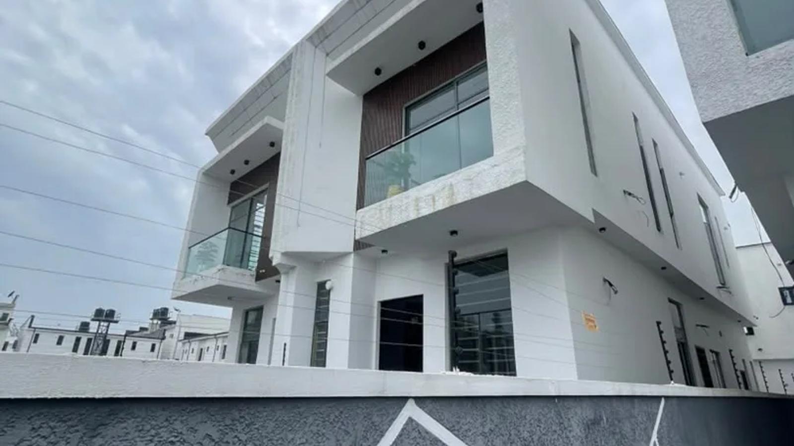 4 Bedroom Semi Detached Duplex