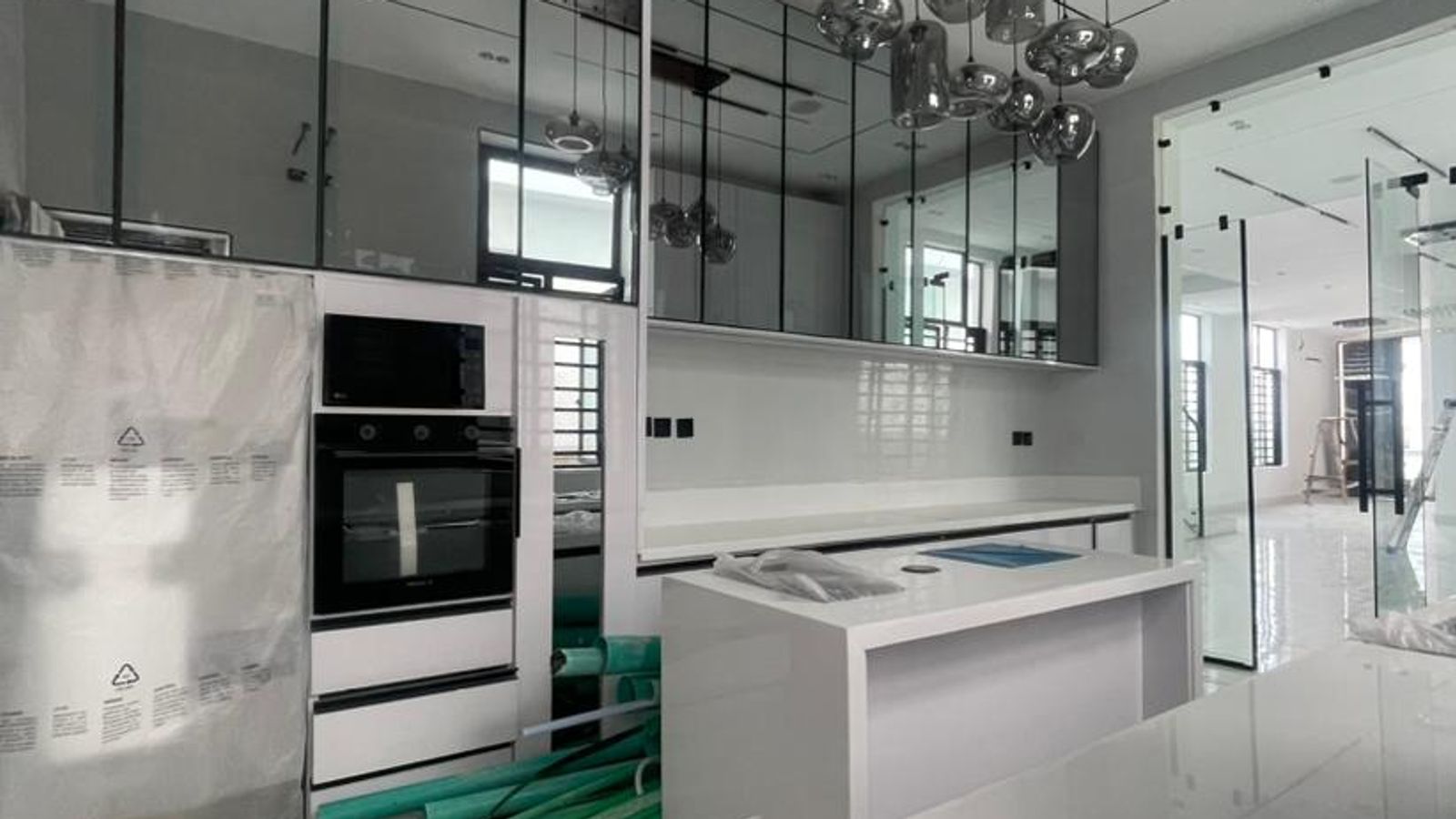 5 Bedroom Fully Detached Duplex