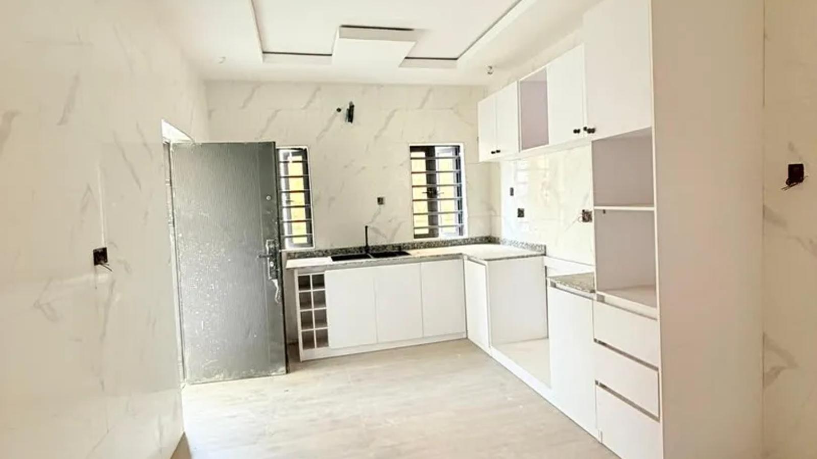4 Bedroom Semi-Detached Duplex