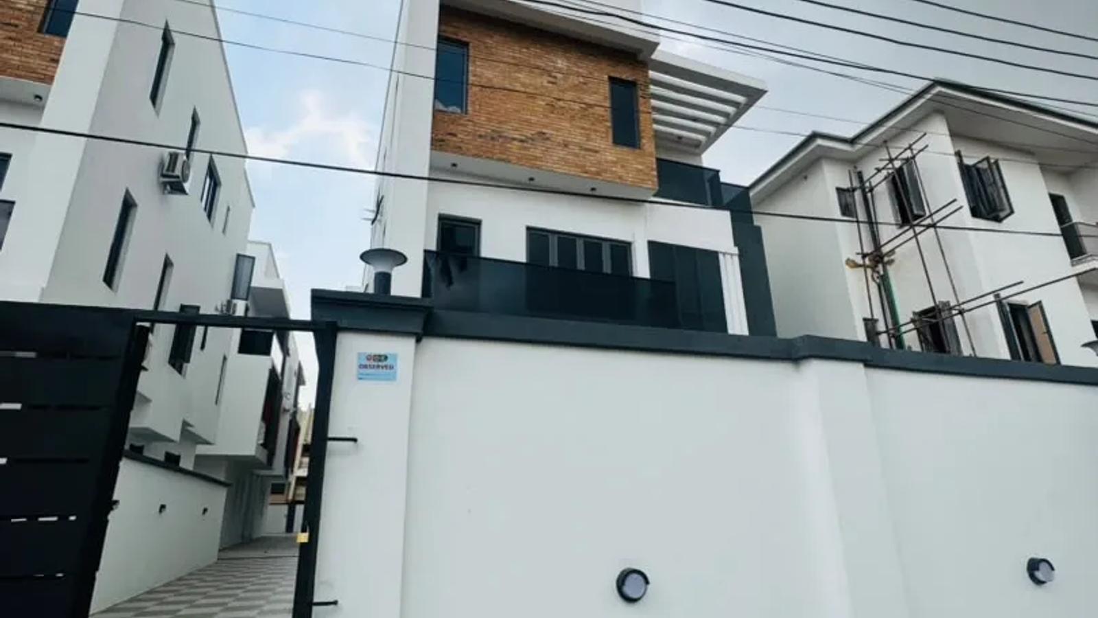 4 Bedroom Semi Detached Duplex