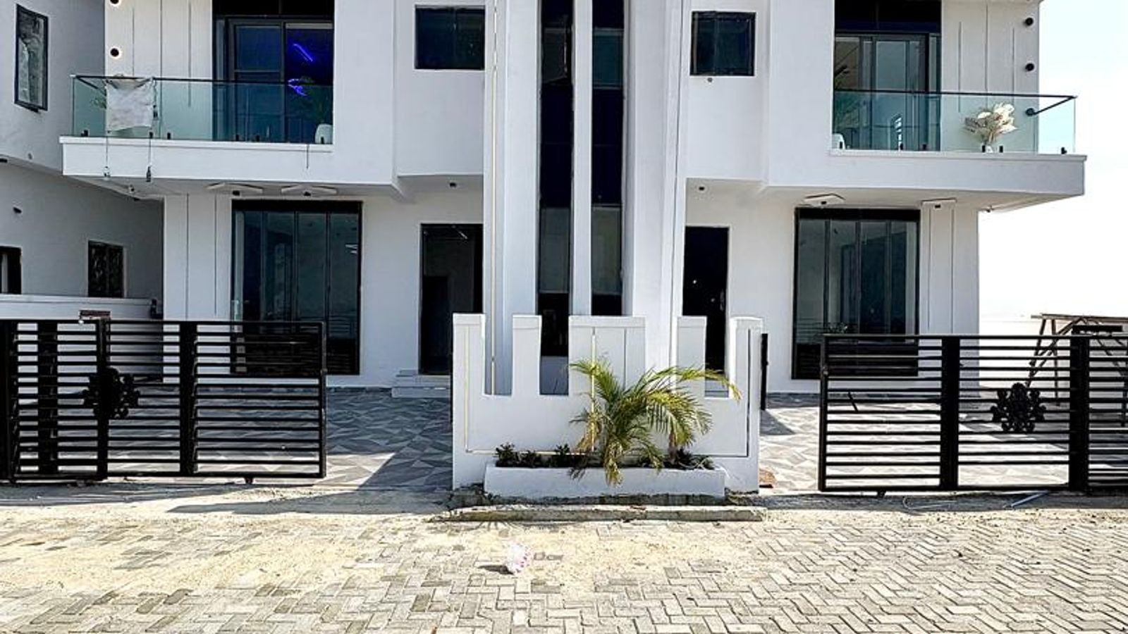 4 Bedroom Semi Detached Duplex