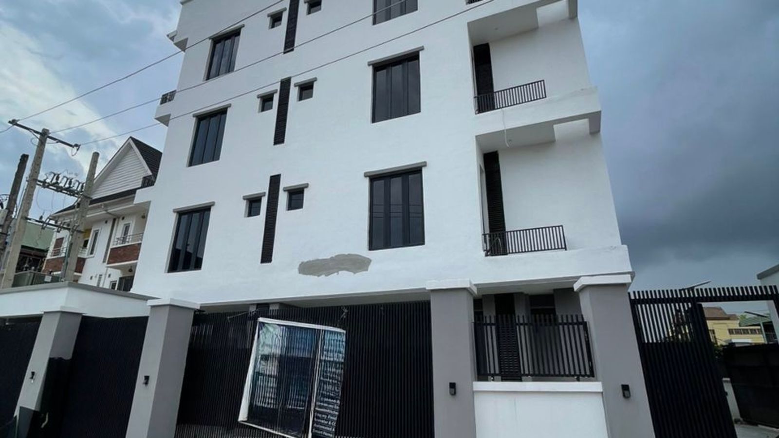 3 Bedroom Apartment