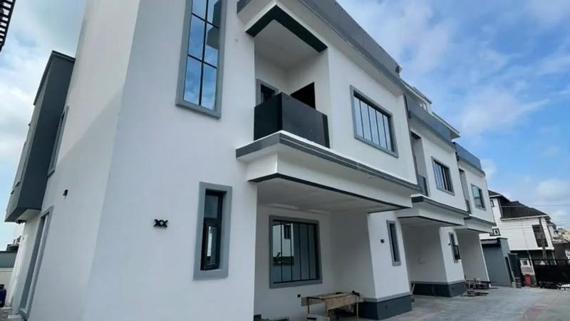 4 Bedroom Terrace Duplex