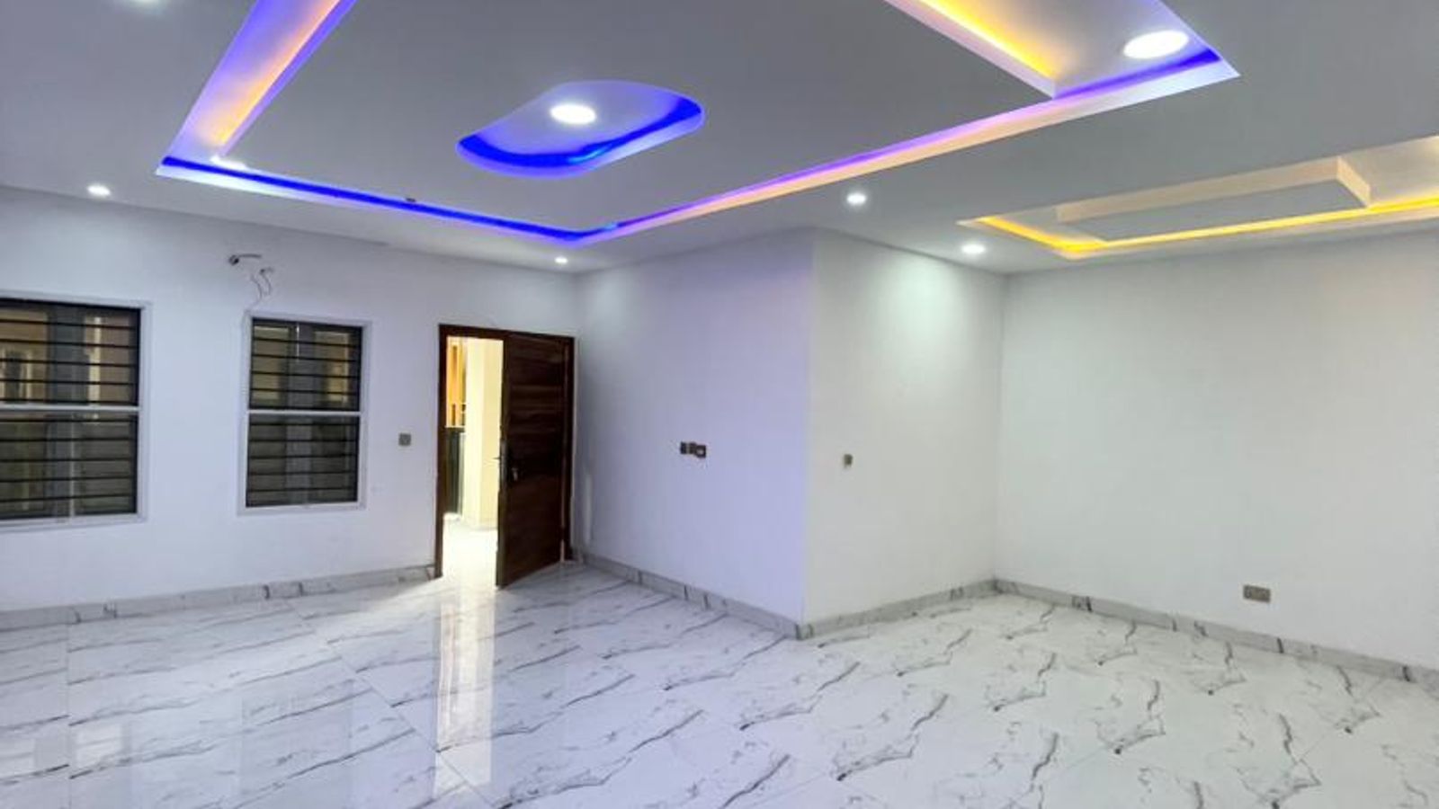 3 Bedroom Apartment