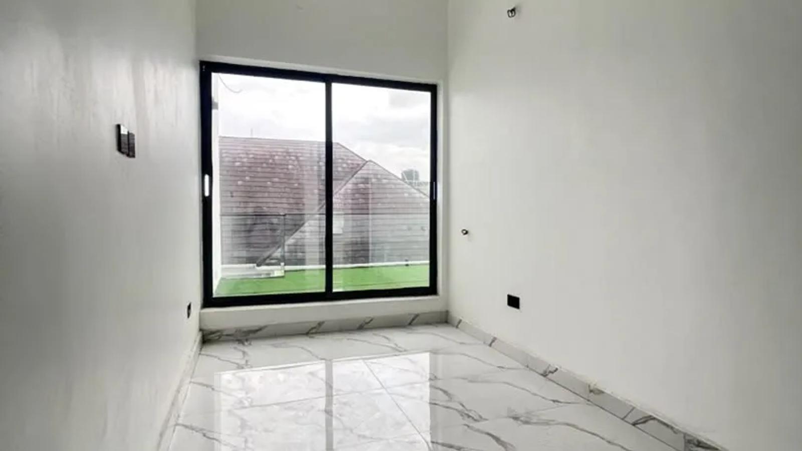 4 Bedroom Terrace Duplex