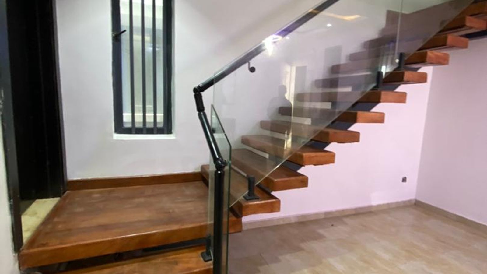 5 Bedroom Semi Detached Duplex