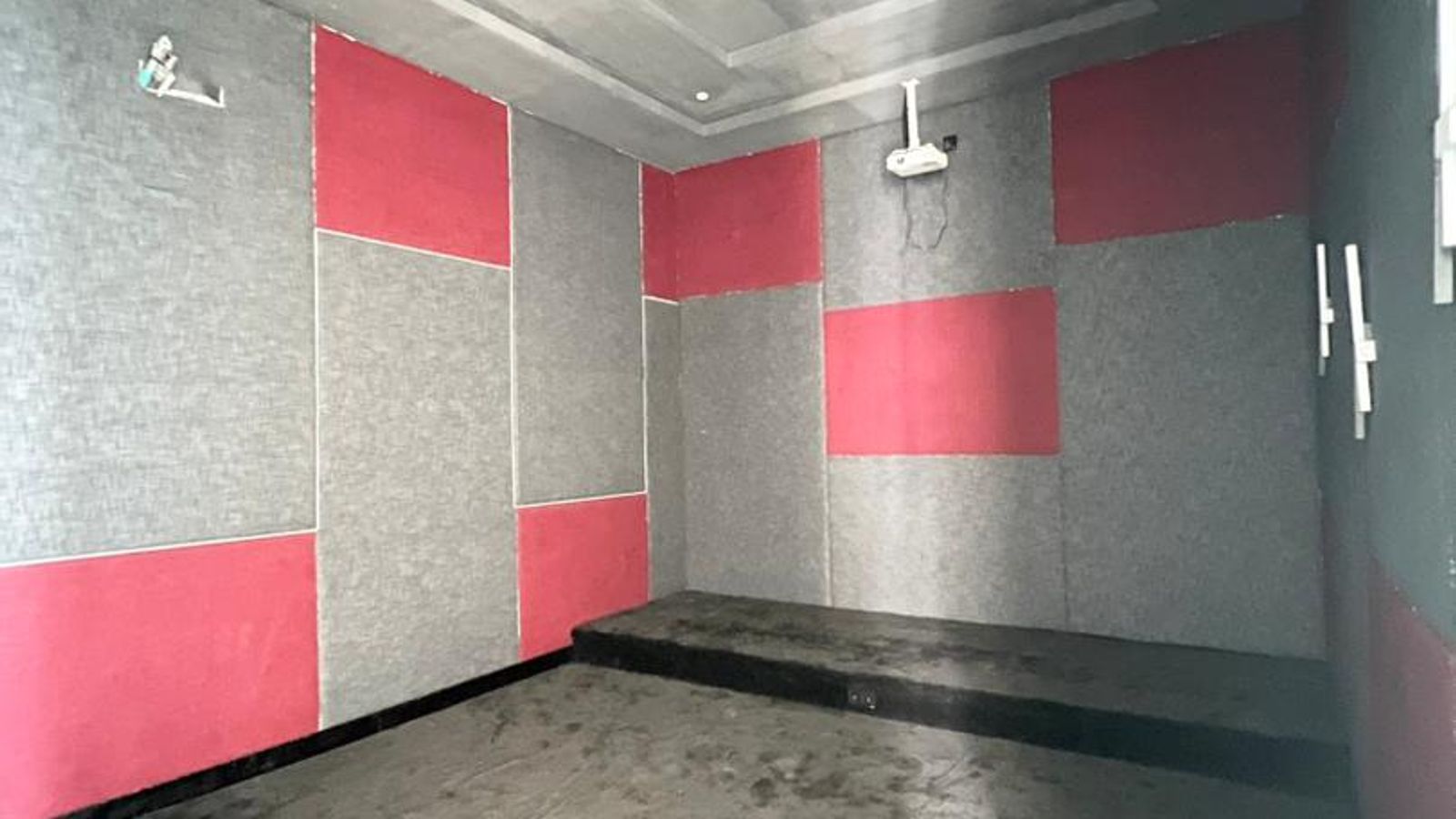 5 Bedroom Fully Detached Duplex
