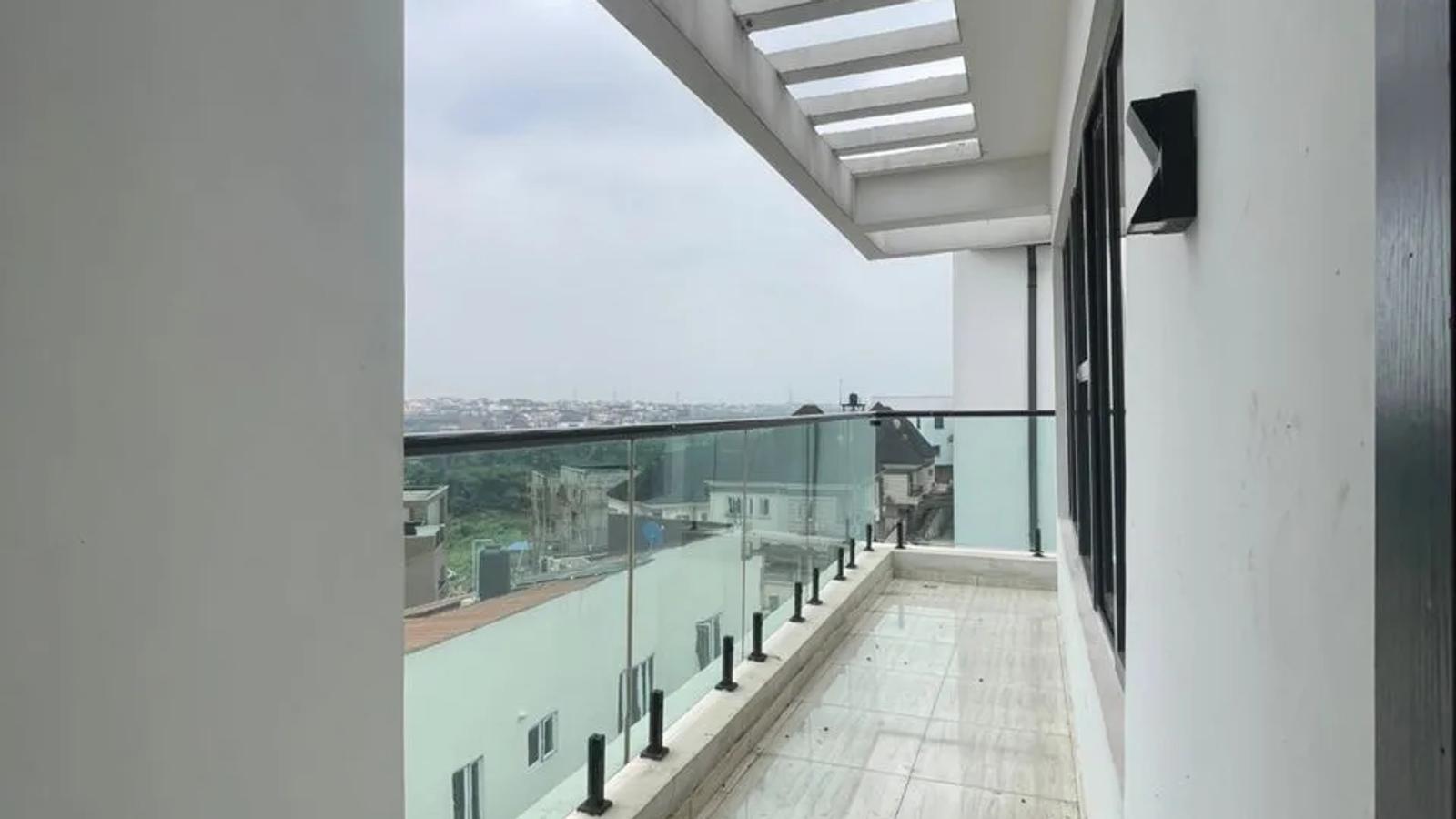 4 Bedroom Fully Detached Duplex
