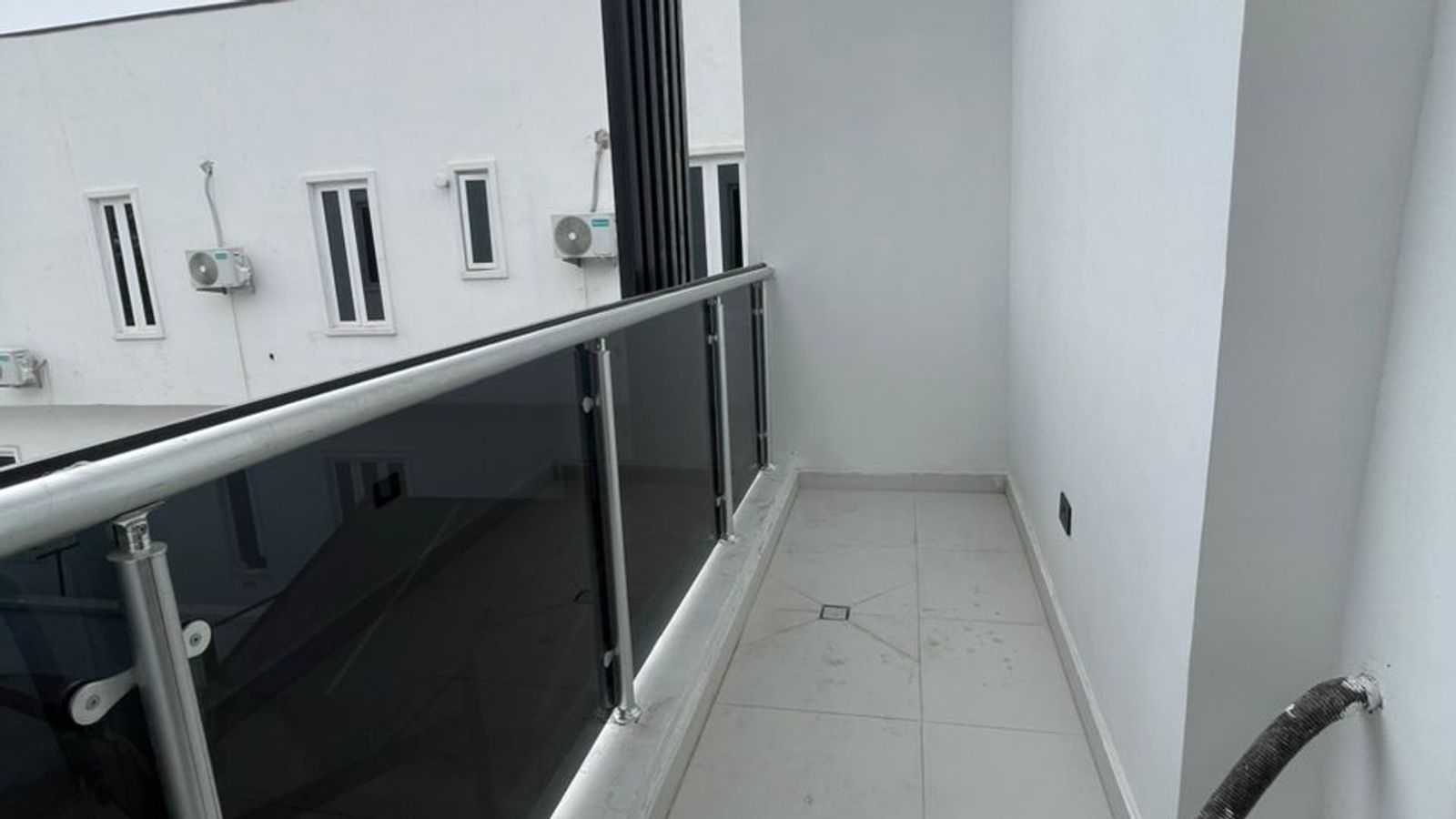 4 Bedroom Semi Detached Duplex