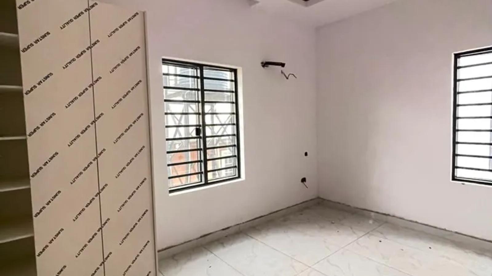 4 Bedroom Fully Detached Duplex