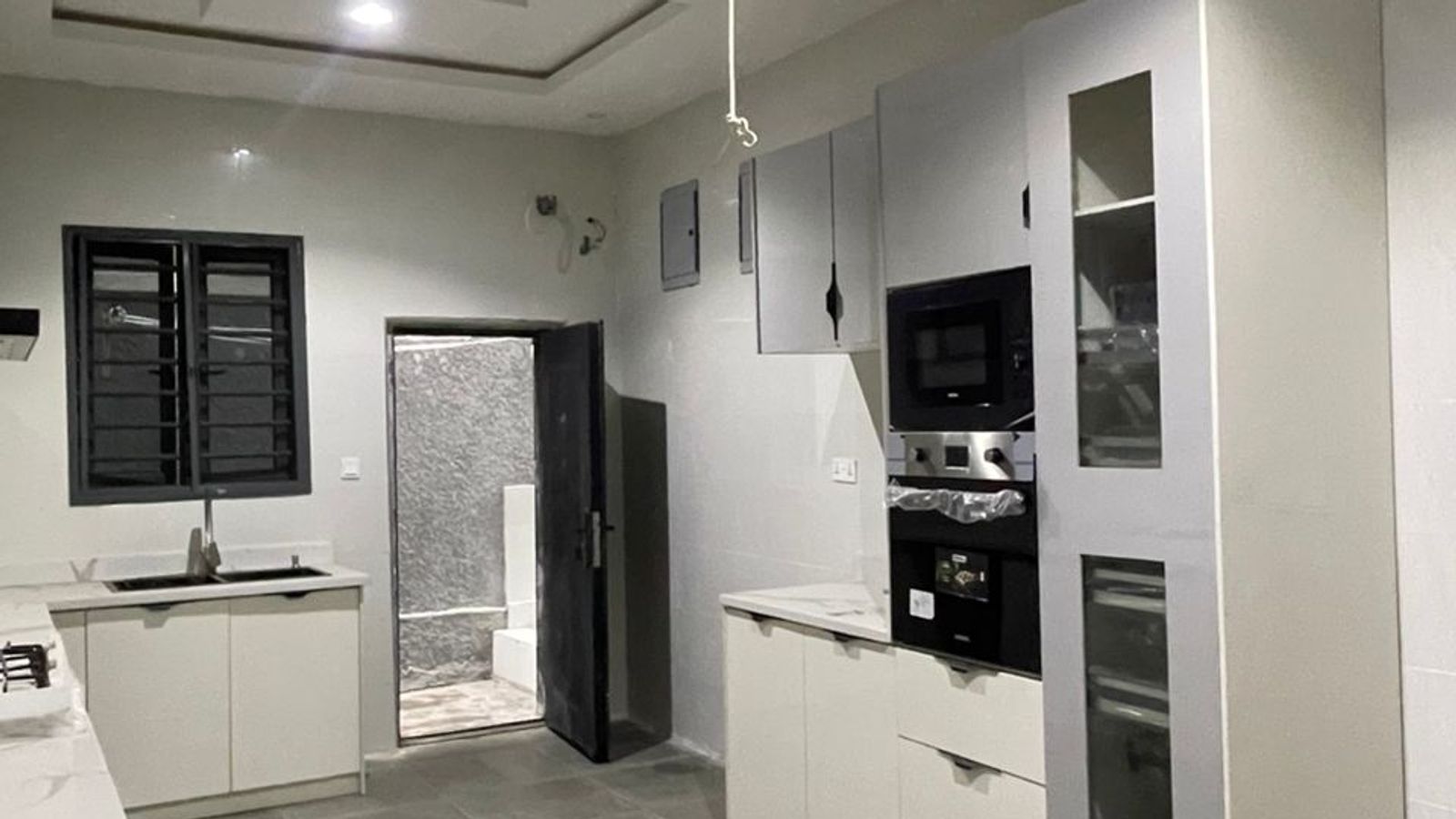 5 Bedroom Fully Detached Duplex