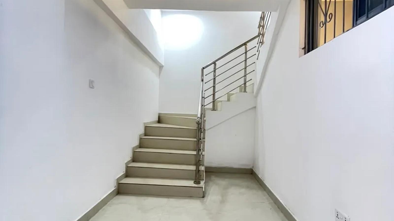 4 BEDROOM TERRACE WITH BQ