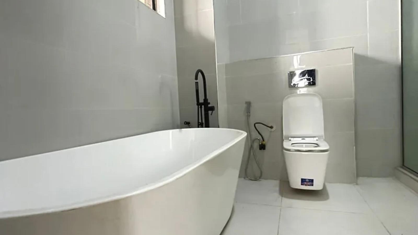 4 Bedroom Semi Detached Duplex