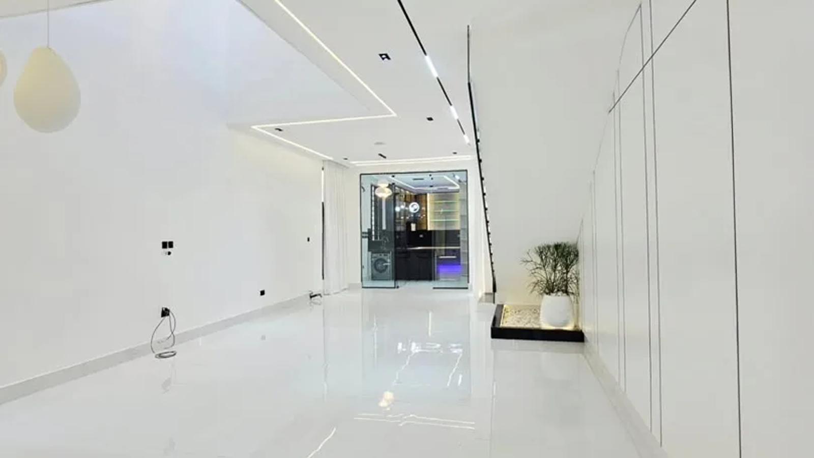 5 Bedroom Fully Detached Duplex