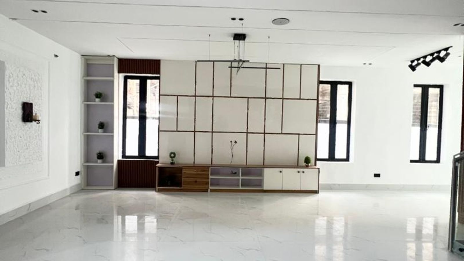 5 Bedroom Fully Detached Duplex
