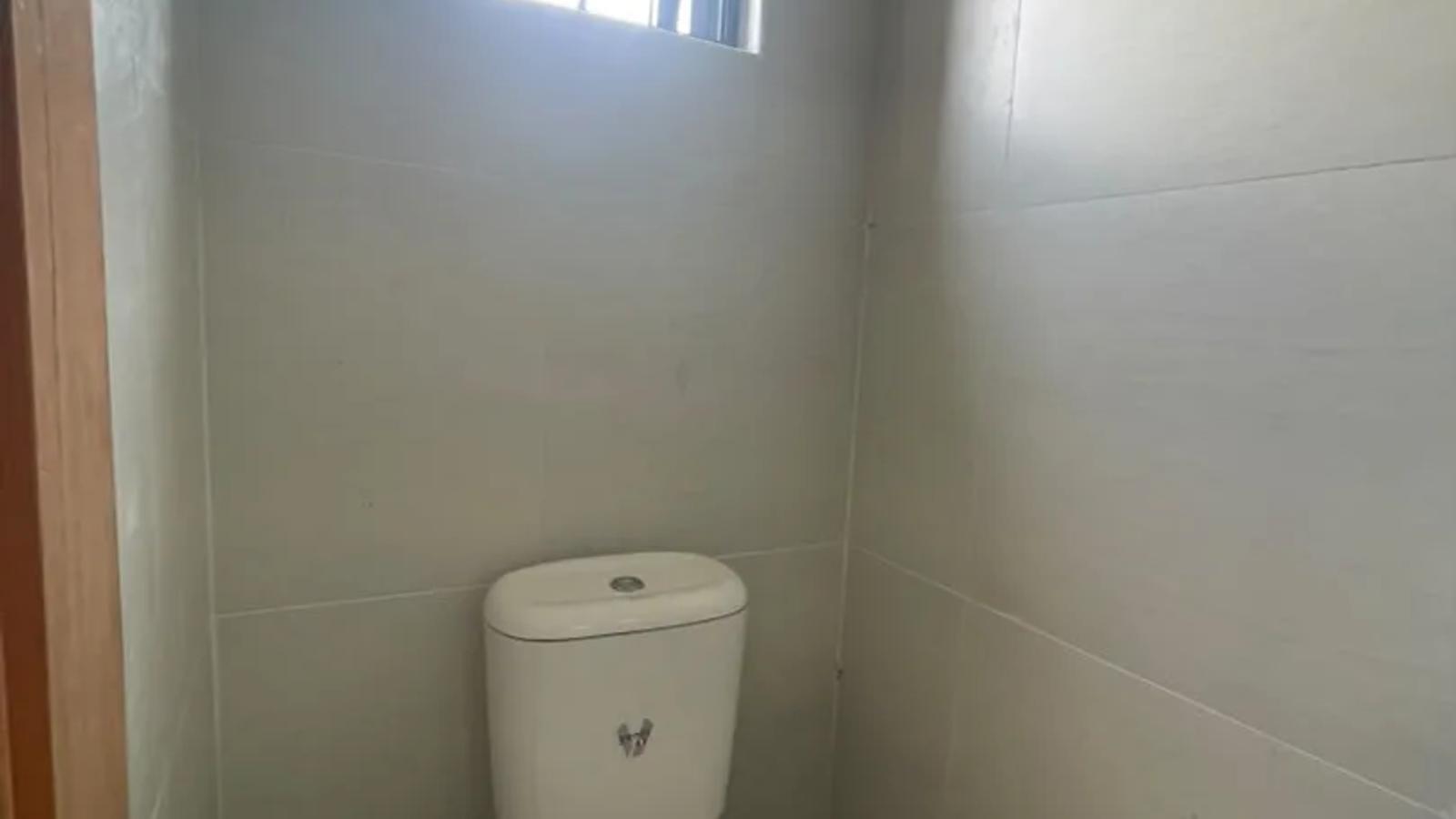 4 BEDROOM SEMI-DETACHED DUPLEX WITH BQ