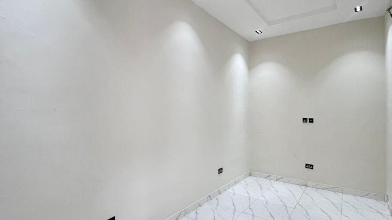 5 Bedroom Fully Detached Duplex