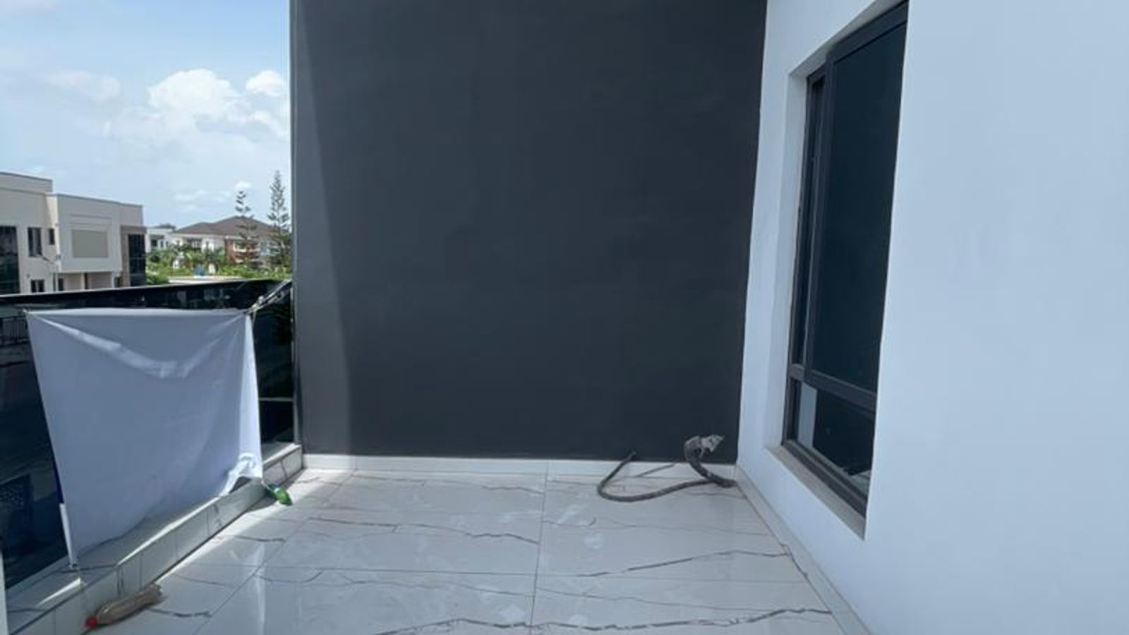 5 Bedroom Fully Detached Duplex