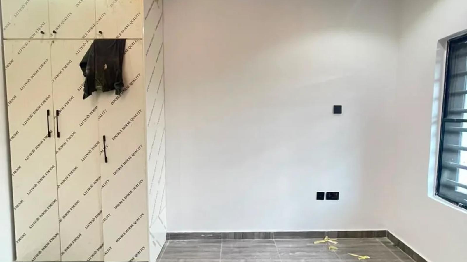 3 BEDROOM TERRACE APARTMENT
