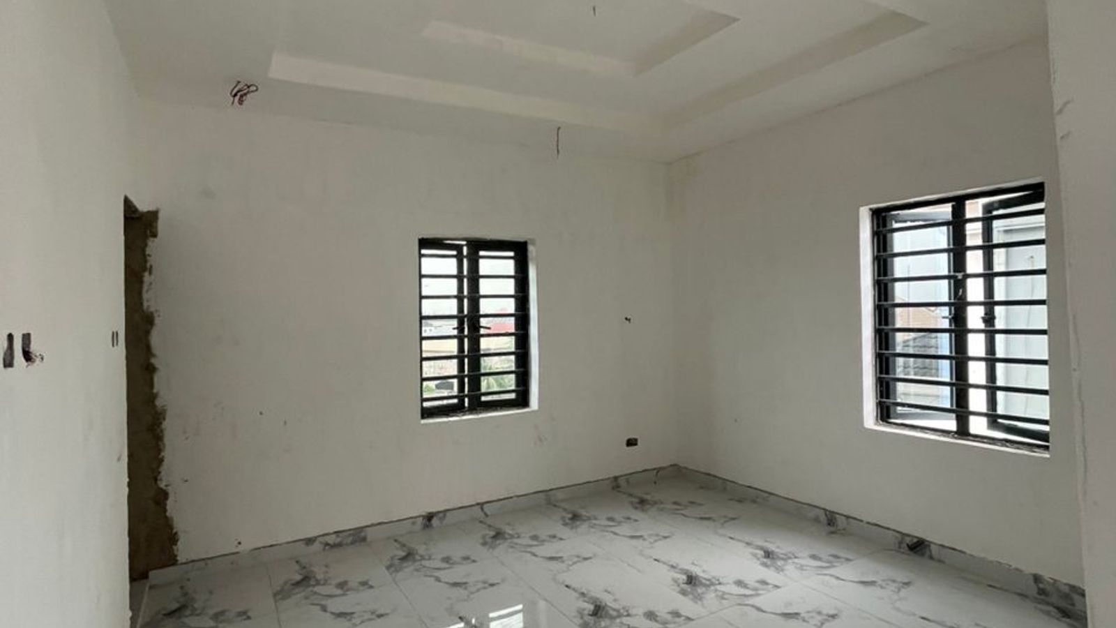 6 Bedroom Fully Detached Duplex