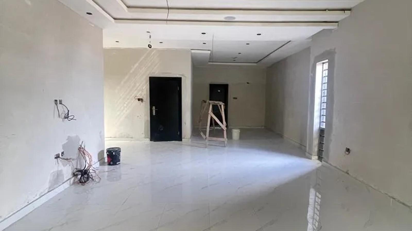 5 Bedroom Fully Detached Duplex