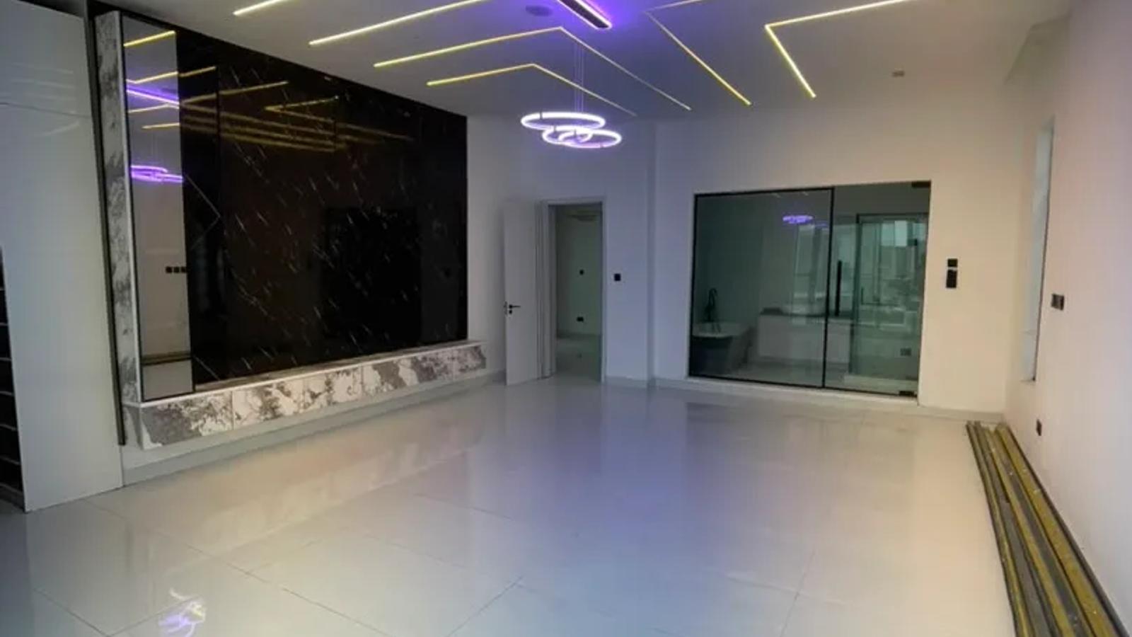 4 Bedroom Fully Detached Duplex